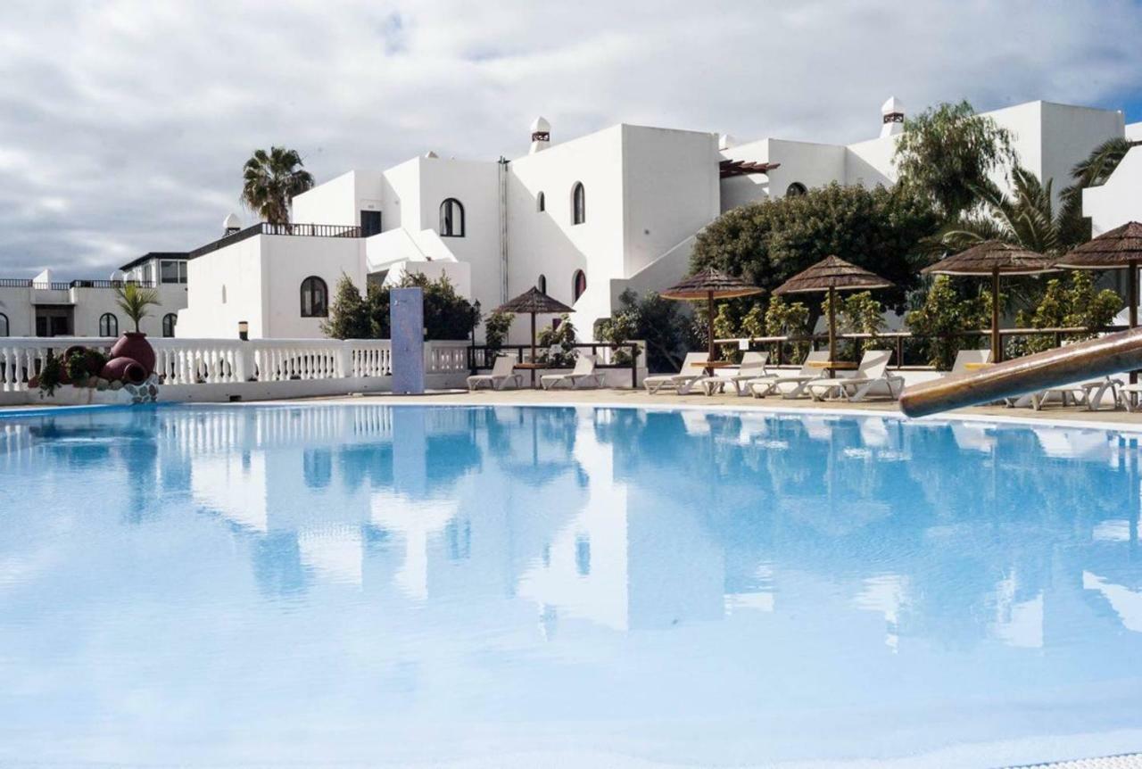 Daruma Apartments 3-Bedroom Penthouse With Sea Views Costa Teguise Kültér fotó